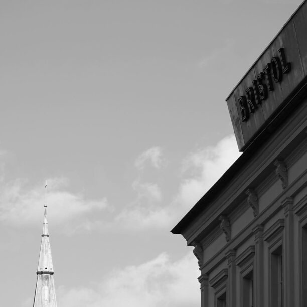 Kirche, Hotel & Versicherung, Bonn, November 2021